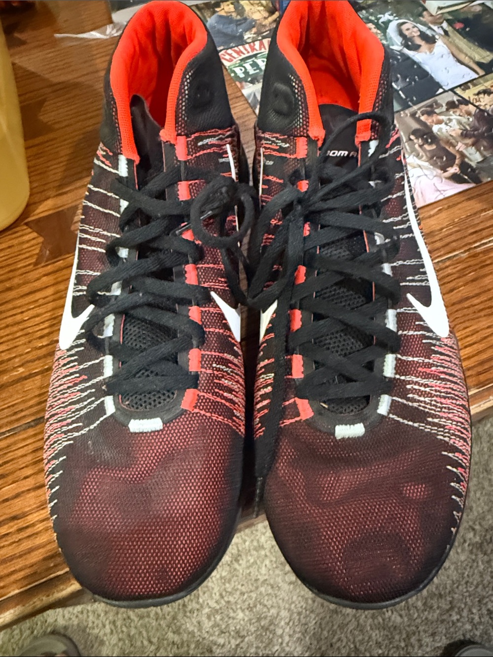 Nike Zoom Clear Out black and red size 13